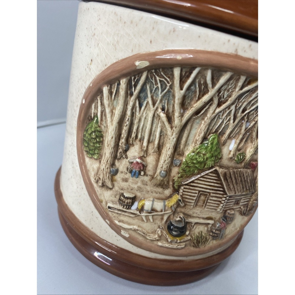 Vintage Hershey Molds 1979 Cookie Jar / Canister, 3D Winter Scene  With Lid Rare - Picture 2 of 11
